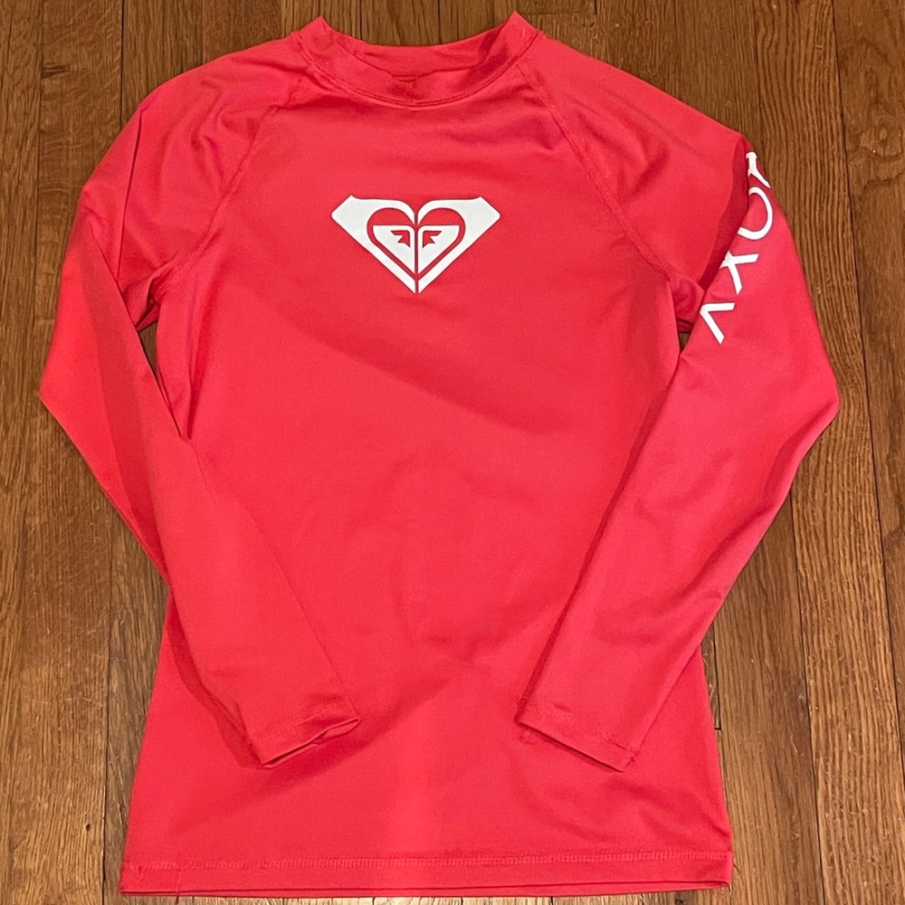 Roxy Women’s Red Rash Guard medium
